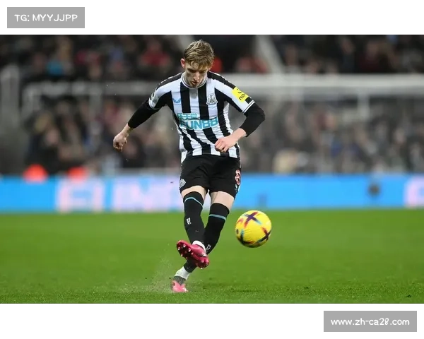 纽卡斯尔联欧冠附加赛客场6-1横扫卡拉巴赫,安东尼·戈登上半场独中四元